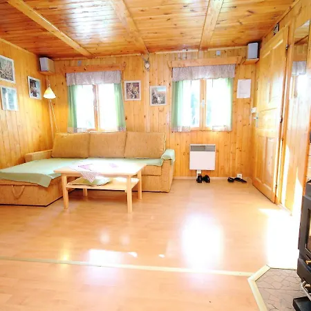 בקתה Chalet Polevsko *